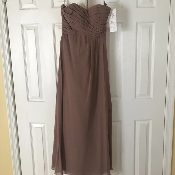 Bridesmaid Dress - Picture 1 of 3